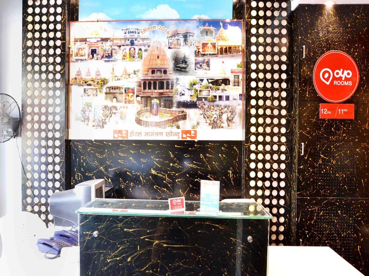 Oyo 2403 Hotel Aamantran Avenue Ujjain Dış mekan fotoğraf